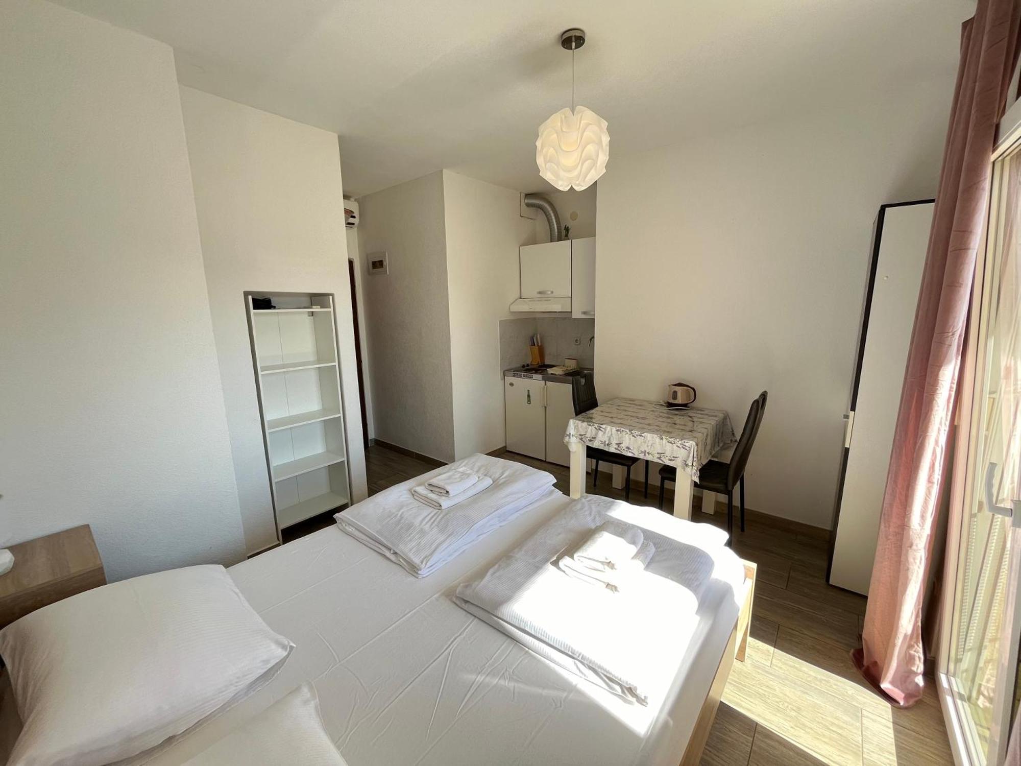 Apartmani Lisicina Omiš Exteriér fotografie